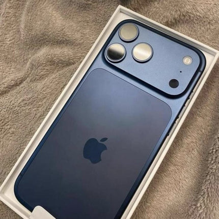 Refurbished Apple iPhone 17 Pro Max 256GB Deep Blue