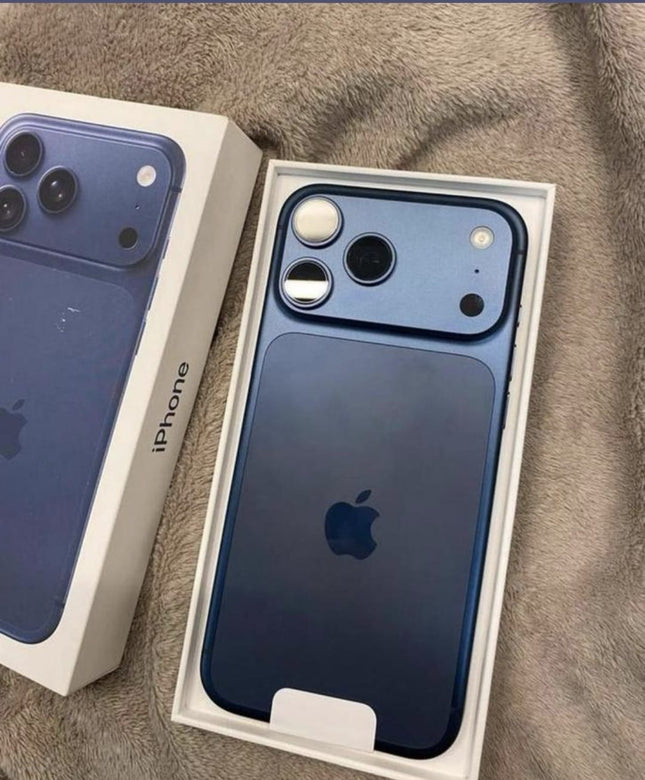 Refurbished Apple iPhone 17 Pro Max 256GB Deep Blue