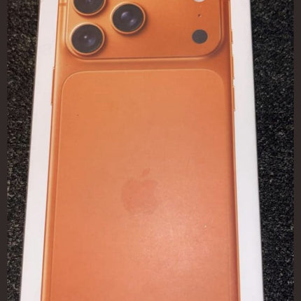 Refurbished Apple iPhone 17 Pro Max 256GB Cosmis Orange