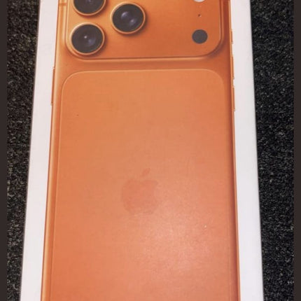 Refurbished Apple iPhone 17 Pro Max 256GB Cosmis Orange