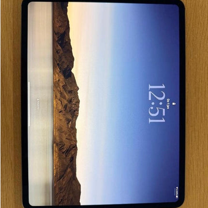 iPad Pro 13 2024  M4 256GB + Magic Keyboard - Compleet!