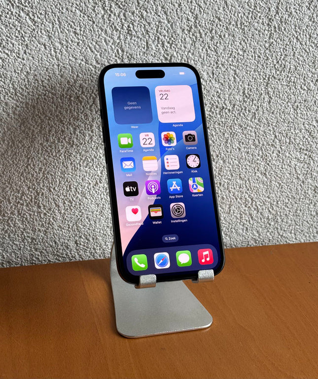 Refurbished Apple iPhone 16 128GB Zwart / A-Grade