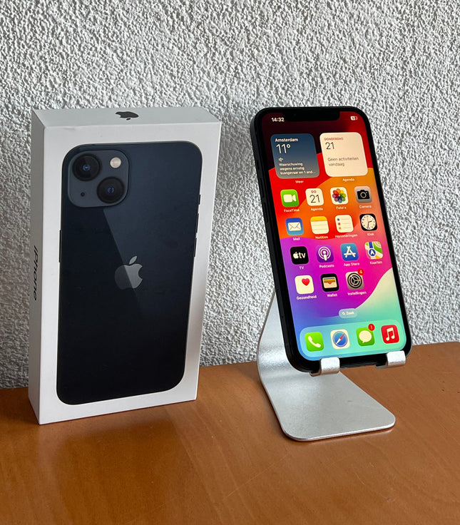 Refurbished Apple iPhone 13 128GB Zwart / A-Grade