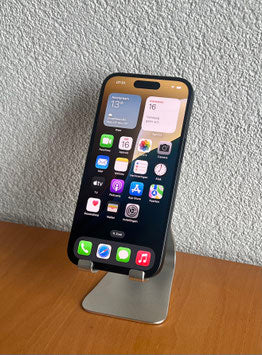 Refurbished Apple iPhone 15 128GB Zwart / A-Grade