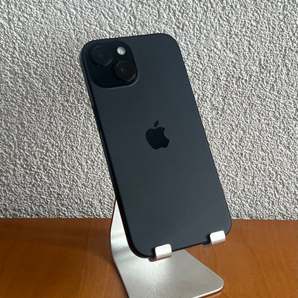 Refurbished Apple iPhone 15 128GB Zwart / A-Grade