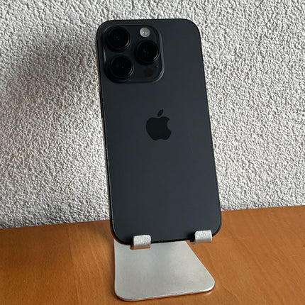 Refurbished Apple iPhone 15 Pro 256GB Zwart / A-Grade