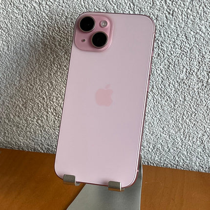 Refurbished Apple iPhone 15 128GB Roze / A-Grade