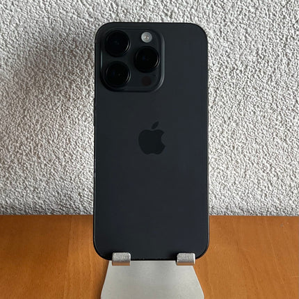 Refurbished Apple iPhone 15 Pro 128GB Zwart / A-Grade