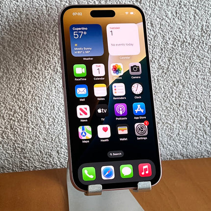 Refurbished Apple iPhone 15 128GB Roze / A-Grade