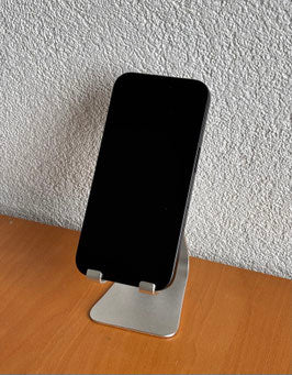 Refurbished Apple iPhone 16 128GB Zwart / A-Grade